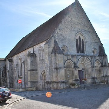 Église Notre-Dame de Guîtres
