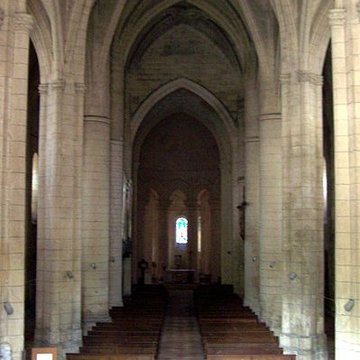 Église Notre-Dame de Guîtres