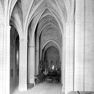 Église Notre-Dame de Guîtres