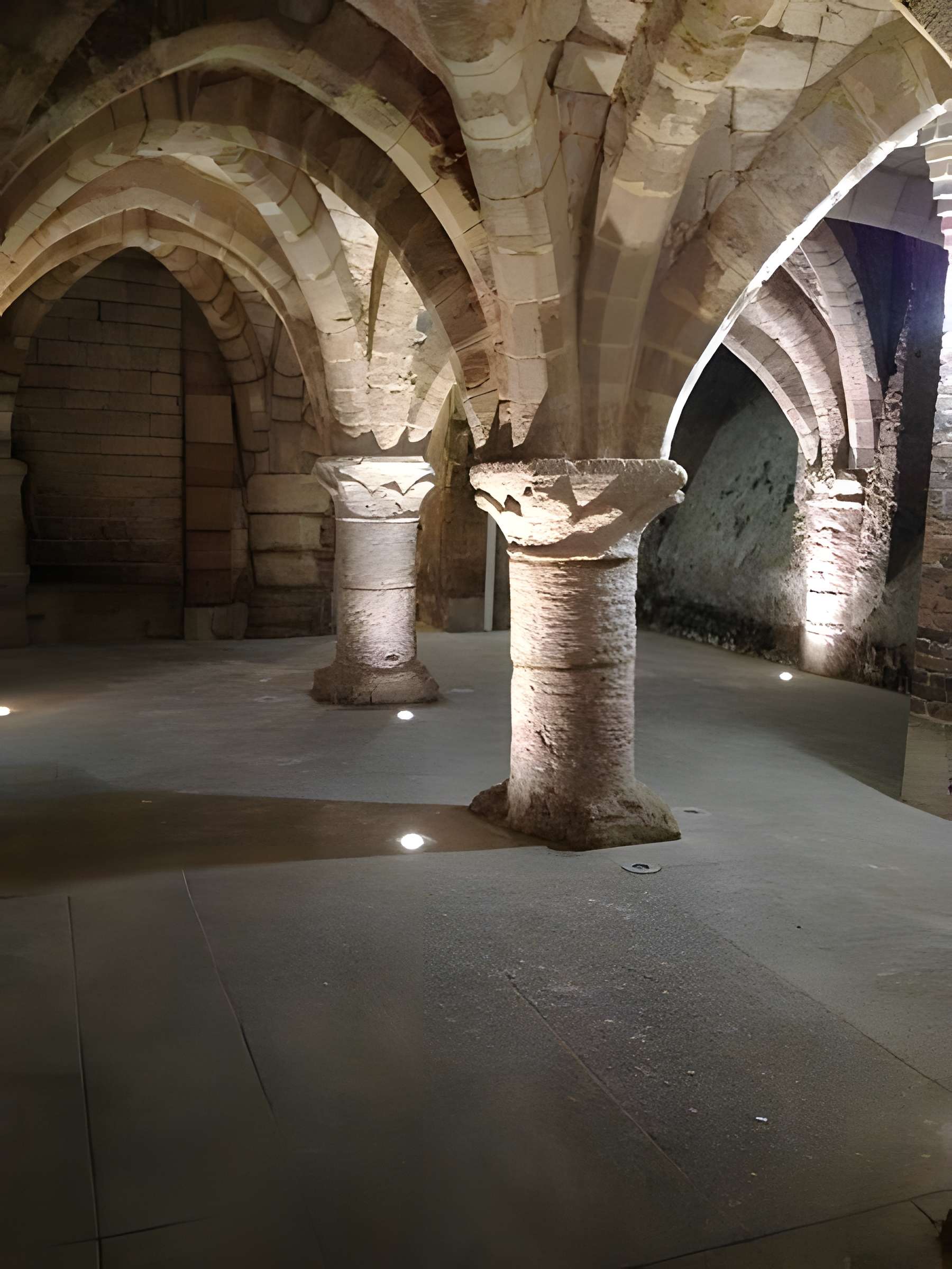 Caves médiévales de la galerie Saint-Germain de Châlons-en-Champagne