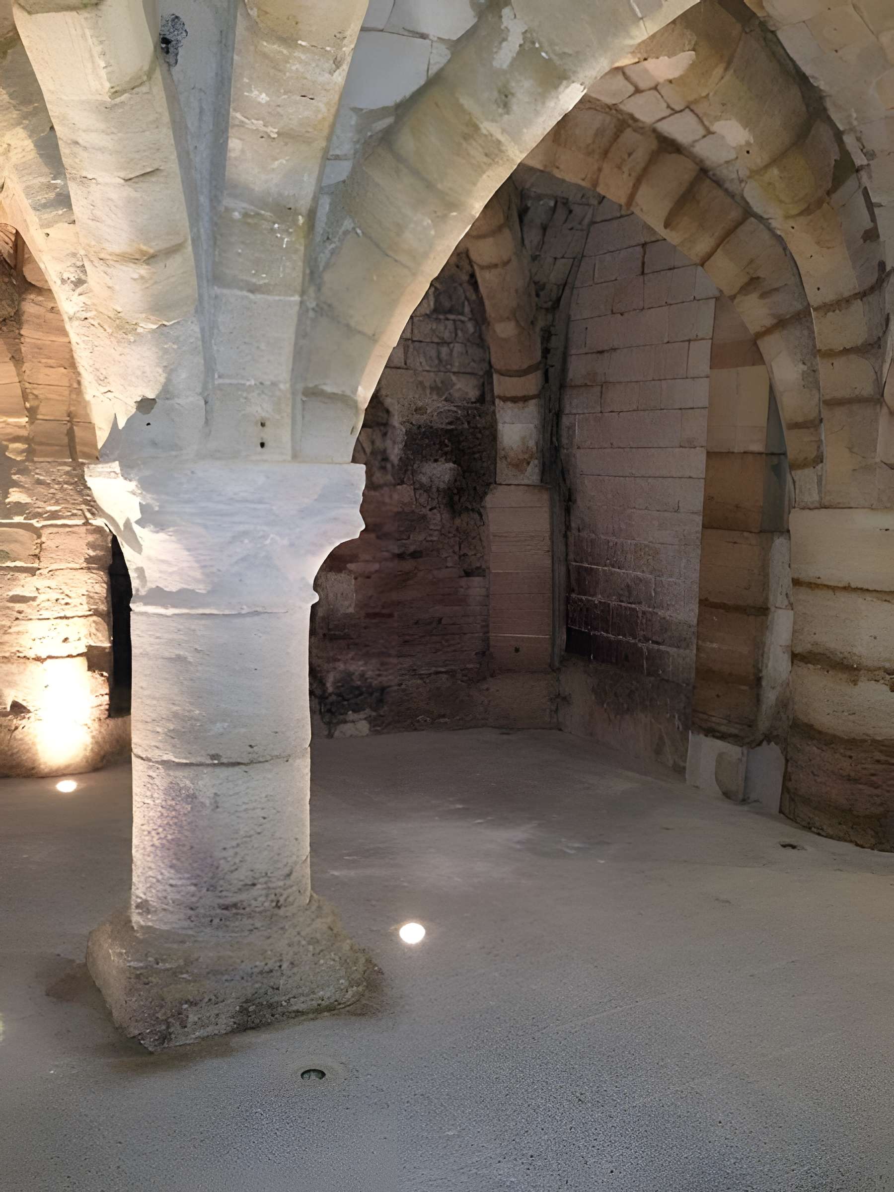 Caves médiévales de la galerie Saint-Germain de Châlons-en-Champagne