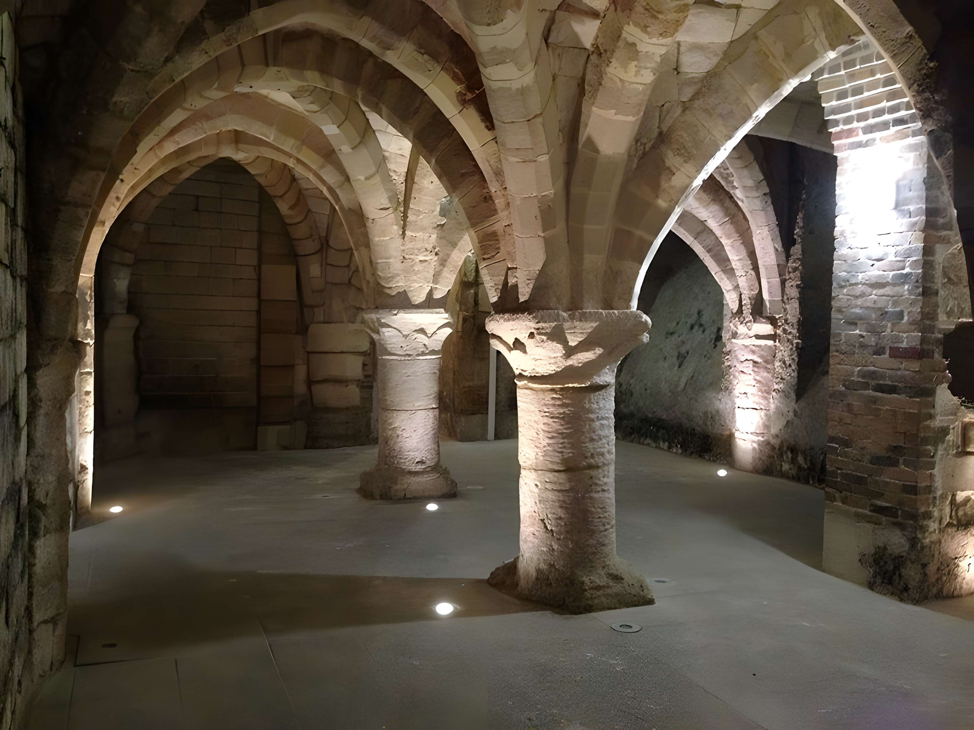 Caves médiévales de la galerie Saint-Germain de Châlons-en-Champagne