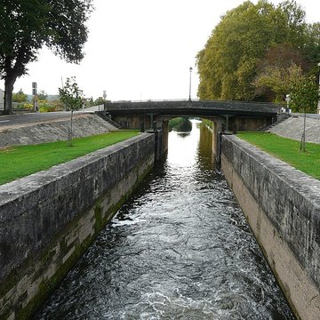Canal de Lalinde aqueduc et pont-déversoir de la Tuilerie de Villeneuve