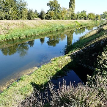 Canal de Lalinde aqueduc et pont-déversoir de la Tuilerie de Villeneuve