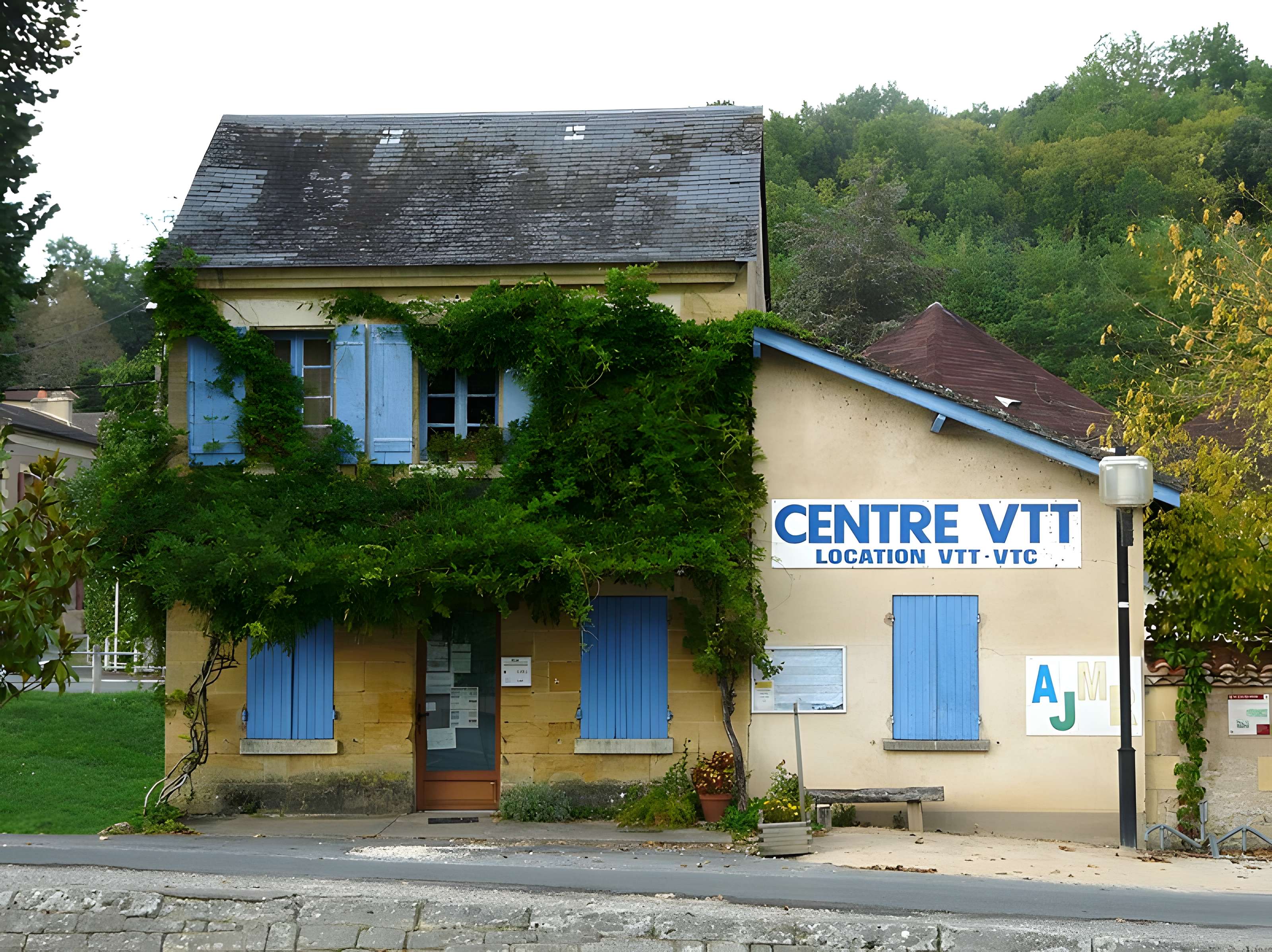 Canal de Lalinde (aqueduc et pont-déversoir de la Tuilerie de Villeneuve)