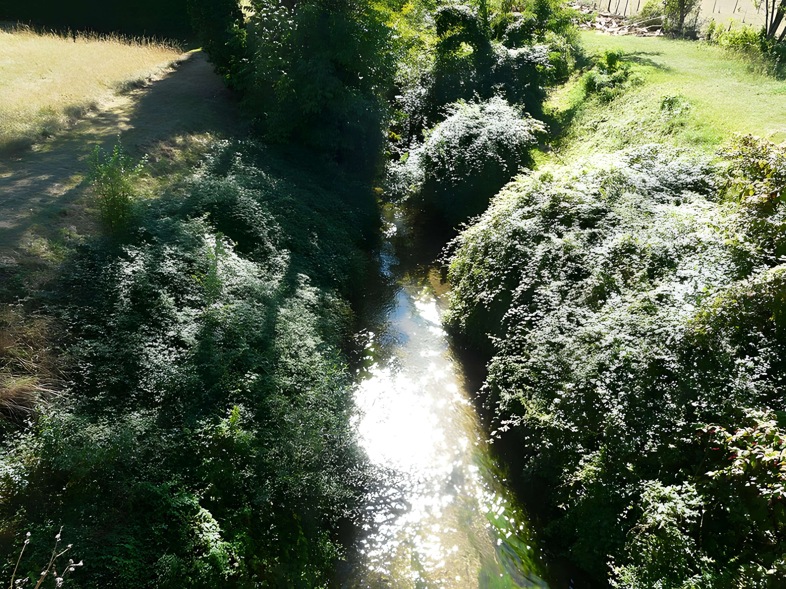 Canal de Lalinde (aqueduc et pont-déversoir de la Tuilerie de Villeneuve)