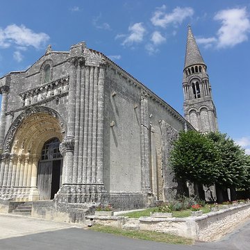 Église Notre-Dame de lAssomption de Fenioux