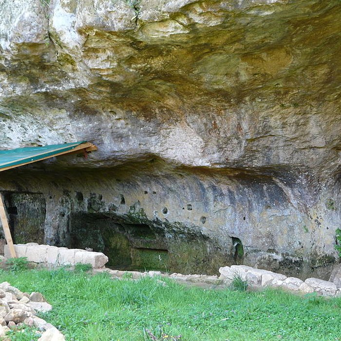 Photo de Grotte du château de Comarque
