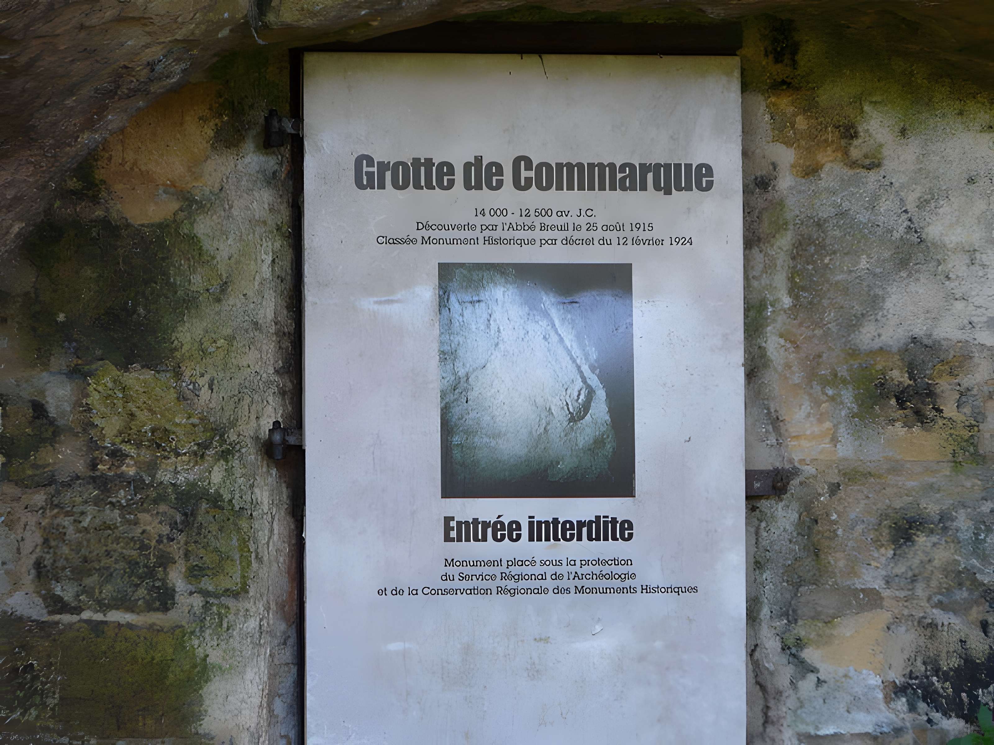 Grotte du château de Comarque