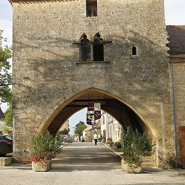 Photo de Maison à arcades du XIVe siècle