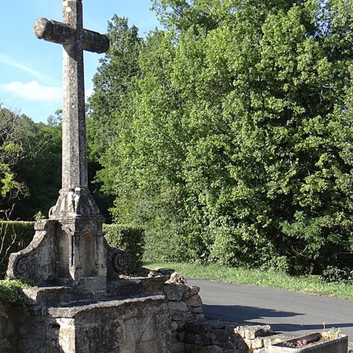 Photo de Autel, dit aussi croix de Lassagne
