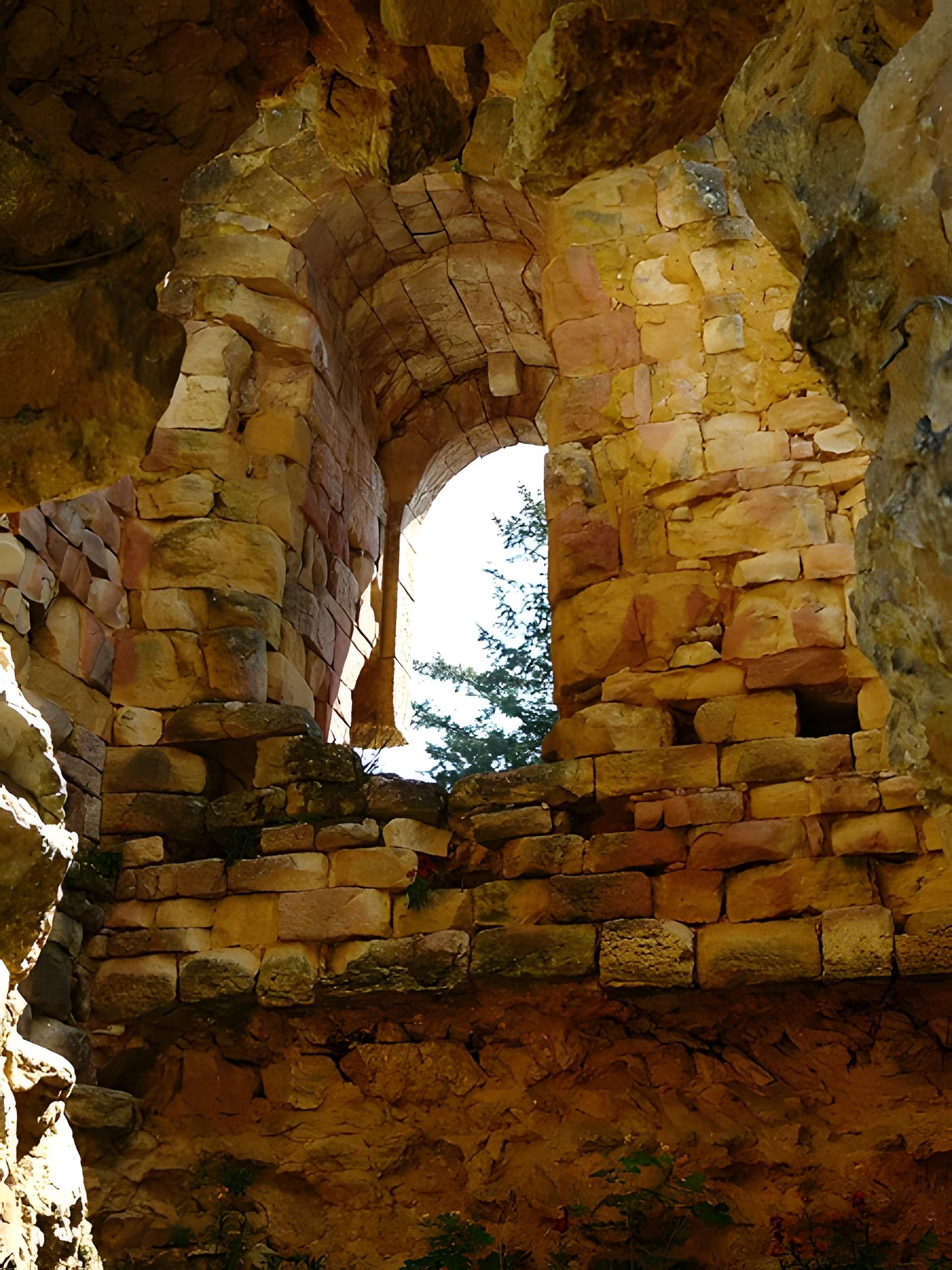 Ruines de l'ancien château