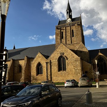 Église Notre-Dame de Pontorson