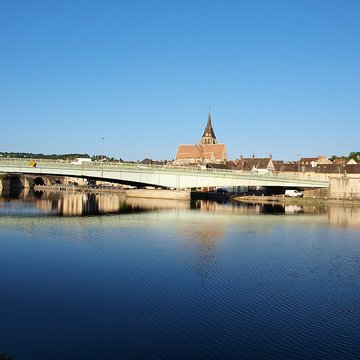 Église Notre-Dame de Pont-sur-Yonne