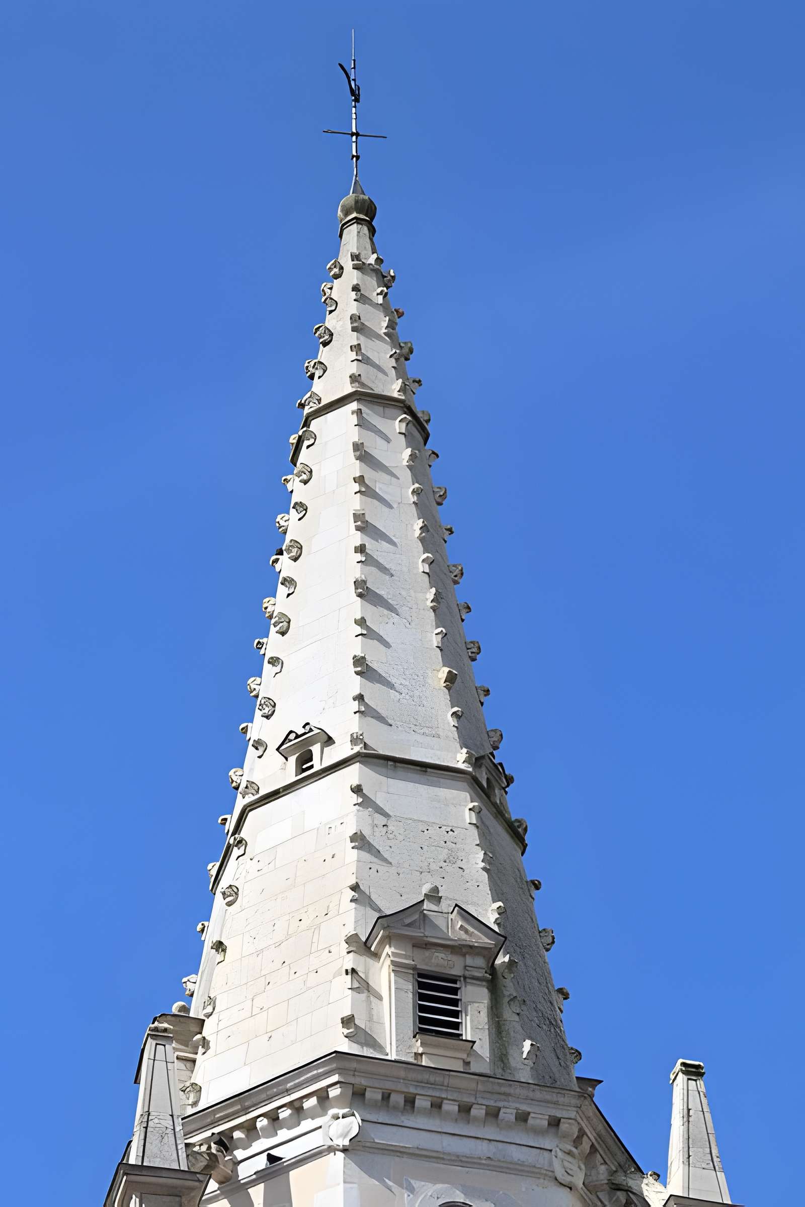 Église Notre-Dame de Saint-Calais