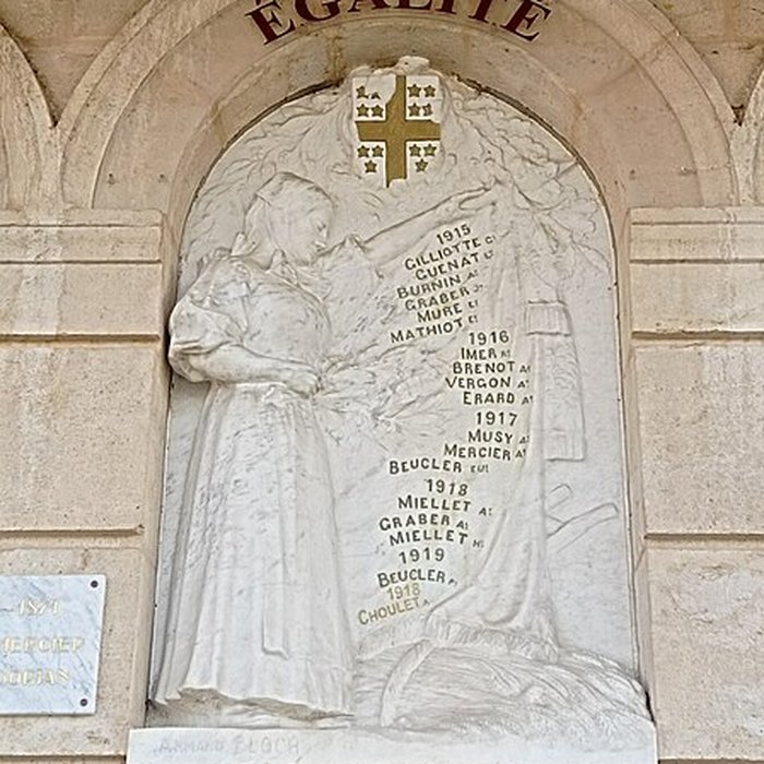 Photo de Monuments aux morts