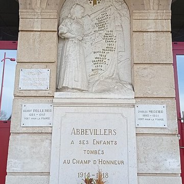Monuments aux morts