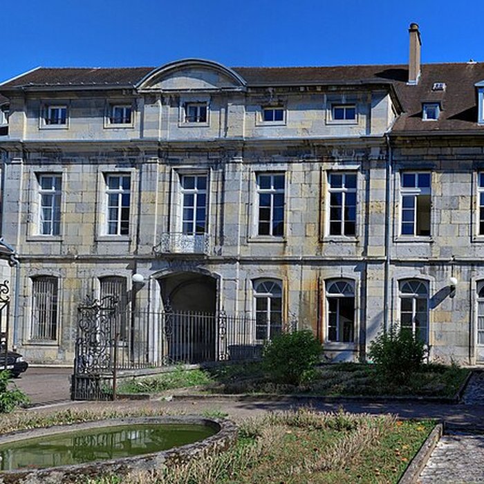 Photo de Ancien Hôtel Pétremand de Valay, actuelle Banque de France