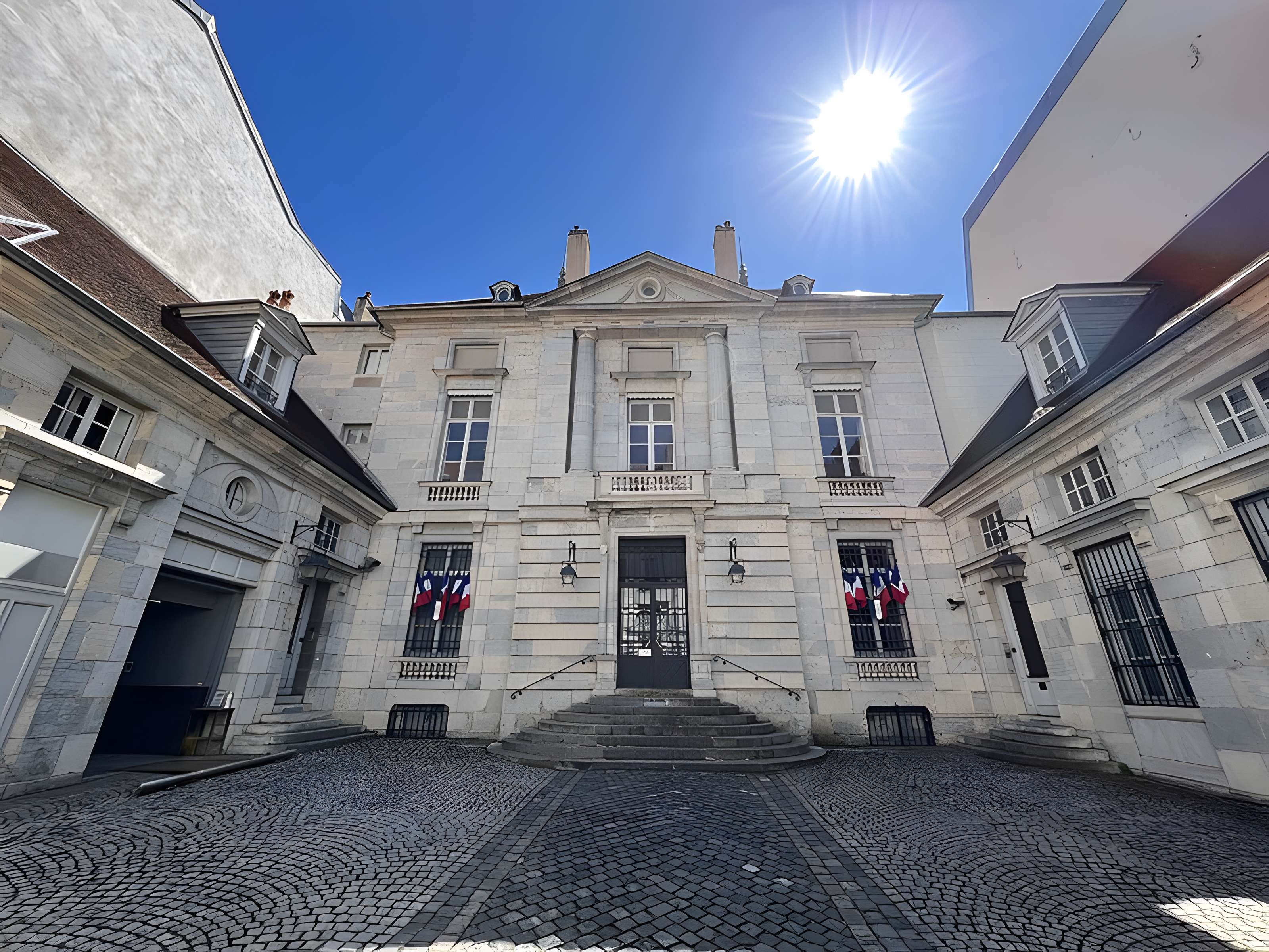 Ancien Hôtel Pétremand de Valay, actuelle Banque de France