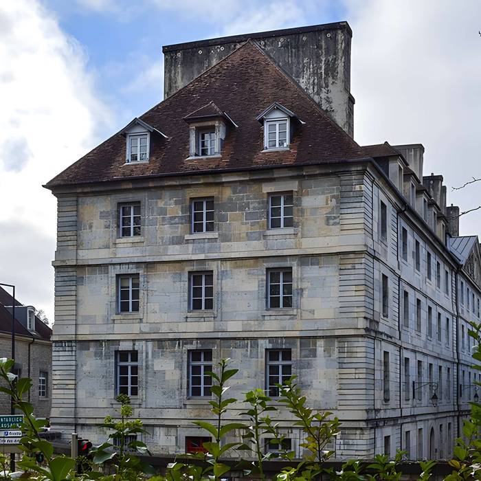 Photo de Caserne Ruty