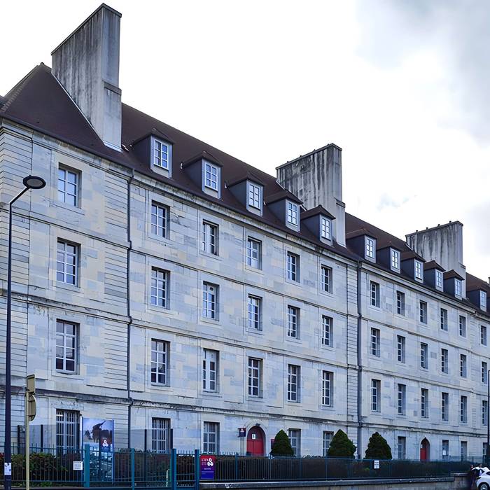 Photo de Caserne Ruty