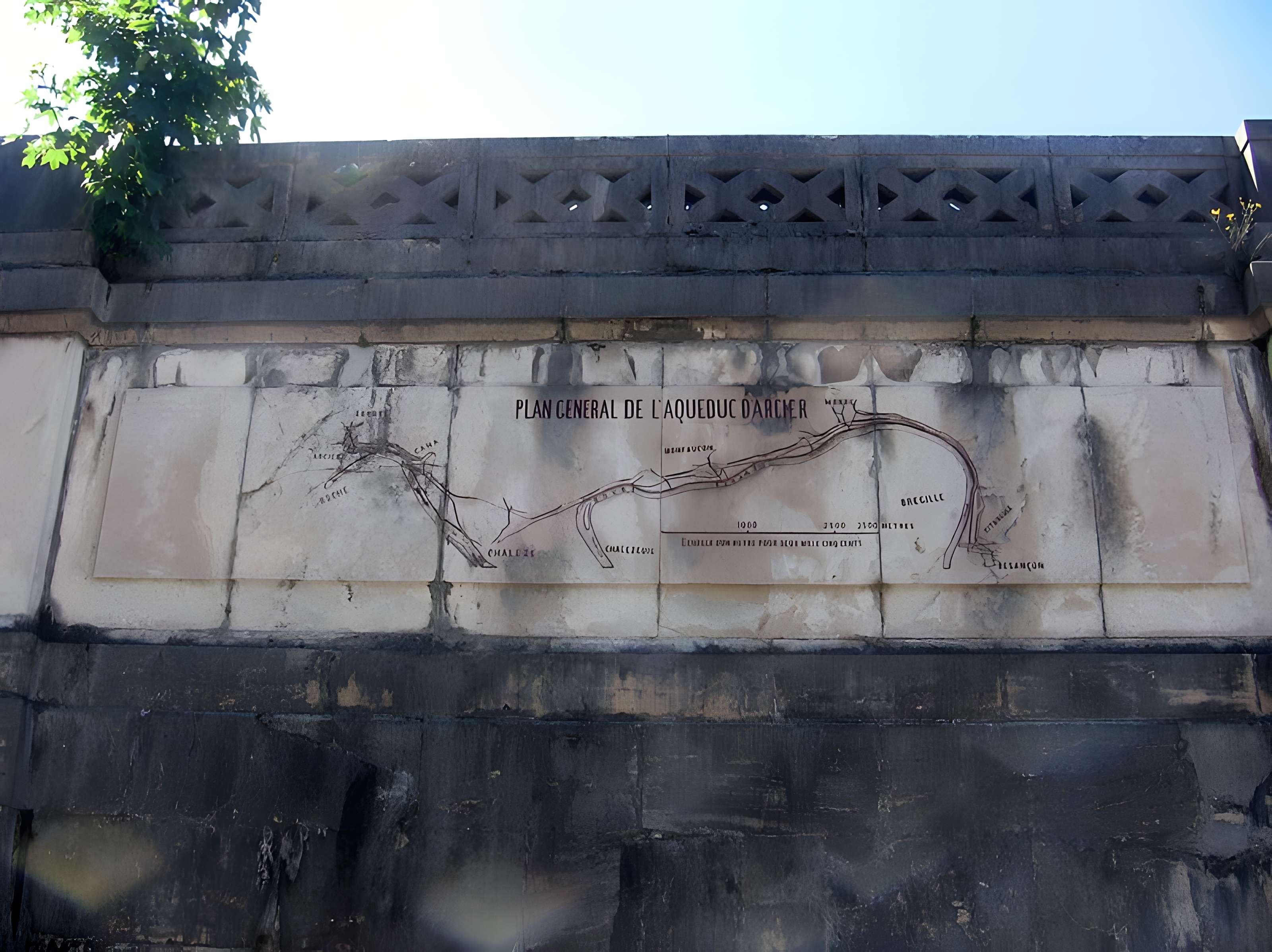 Château d'eau de la Source d'Arcier