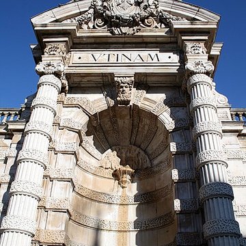 Fontaine monumentale