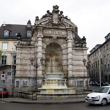 Fontaine monumentale