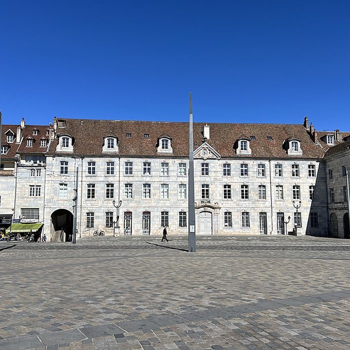 Photo de Grenier de la ville