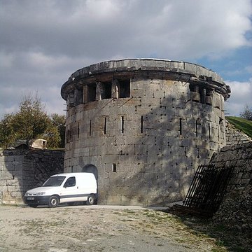 Lunette de Trois-Châtels