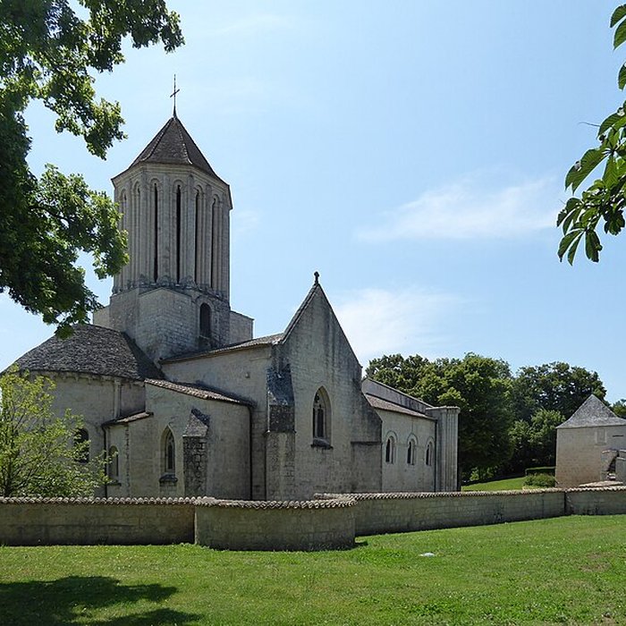 Photo de Église Notre-Dame de Surgères