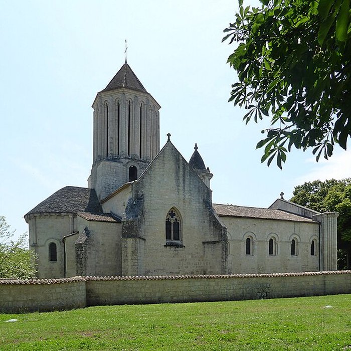 Photo de Église Notre-Dame de Surgères