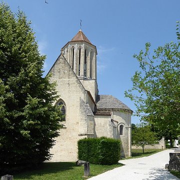 Église Notre-Dame de Surgères
