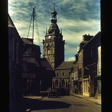 Église Notre-Dame de Villedieu-les-Poêles