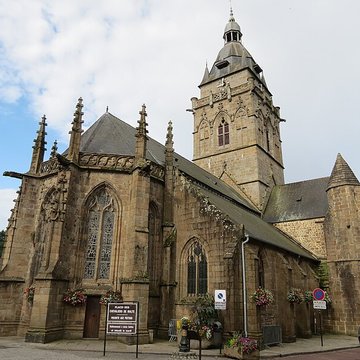 Église Notre-Dame de Villedieu-les-Poêles