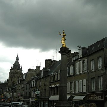 Église Notre-Dame de Villedieu-les-Poêles