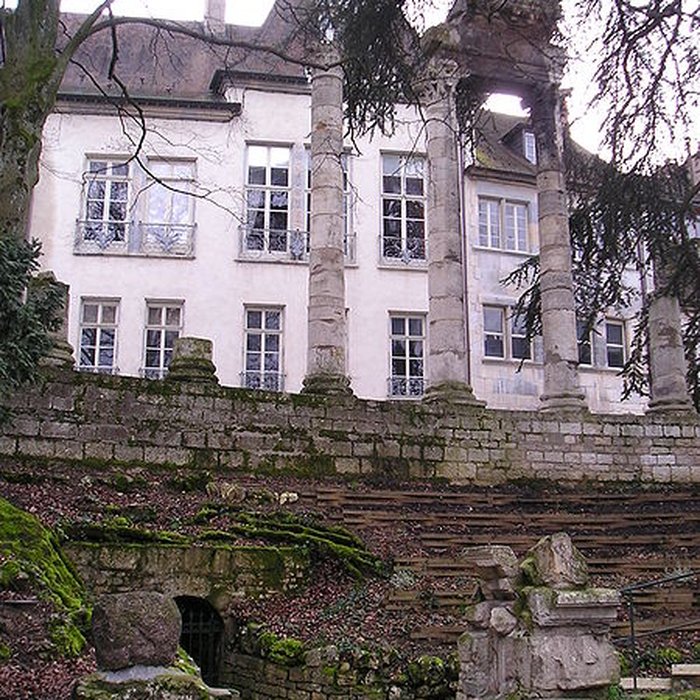 Photo de Vestiges archéologiques ensemble