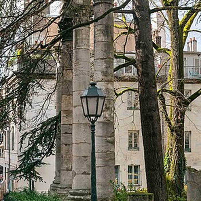 Photo de Vestiges archéologiques ensemble