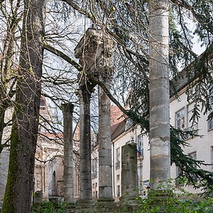 Photo de Vestiges archéologiques ensemble