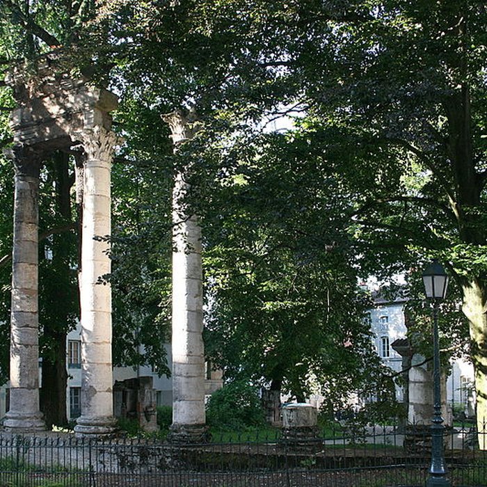 Photo de Vestiges archéologiques ensemble