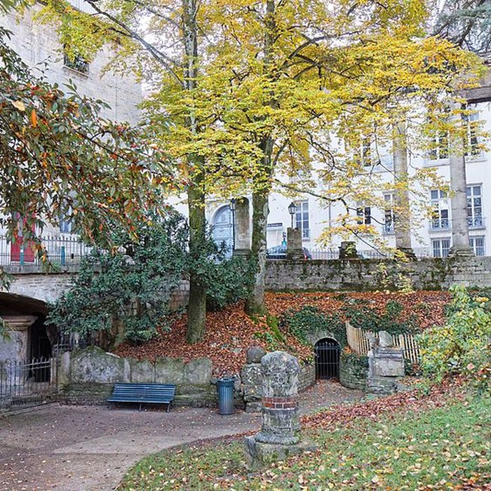 Photo de Vestiges archéologiques ensemble