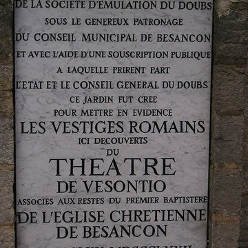 Vestiges archéologiques ensemble