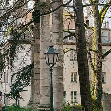 Vestiges archéologiques ensemble