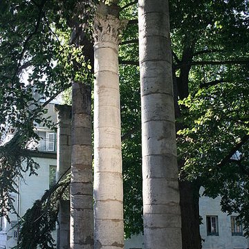 Vestiges archéologiques ensemble