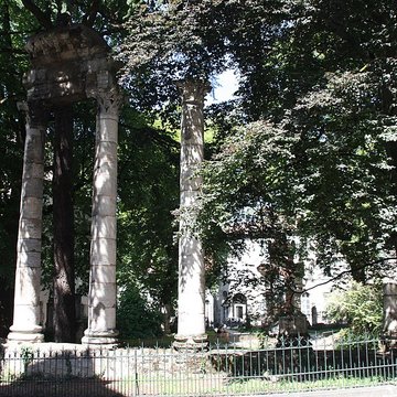 Vestiges archéologiques ensemble