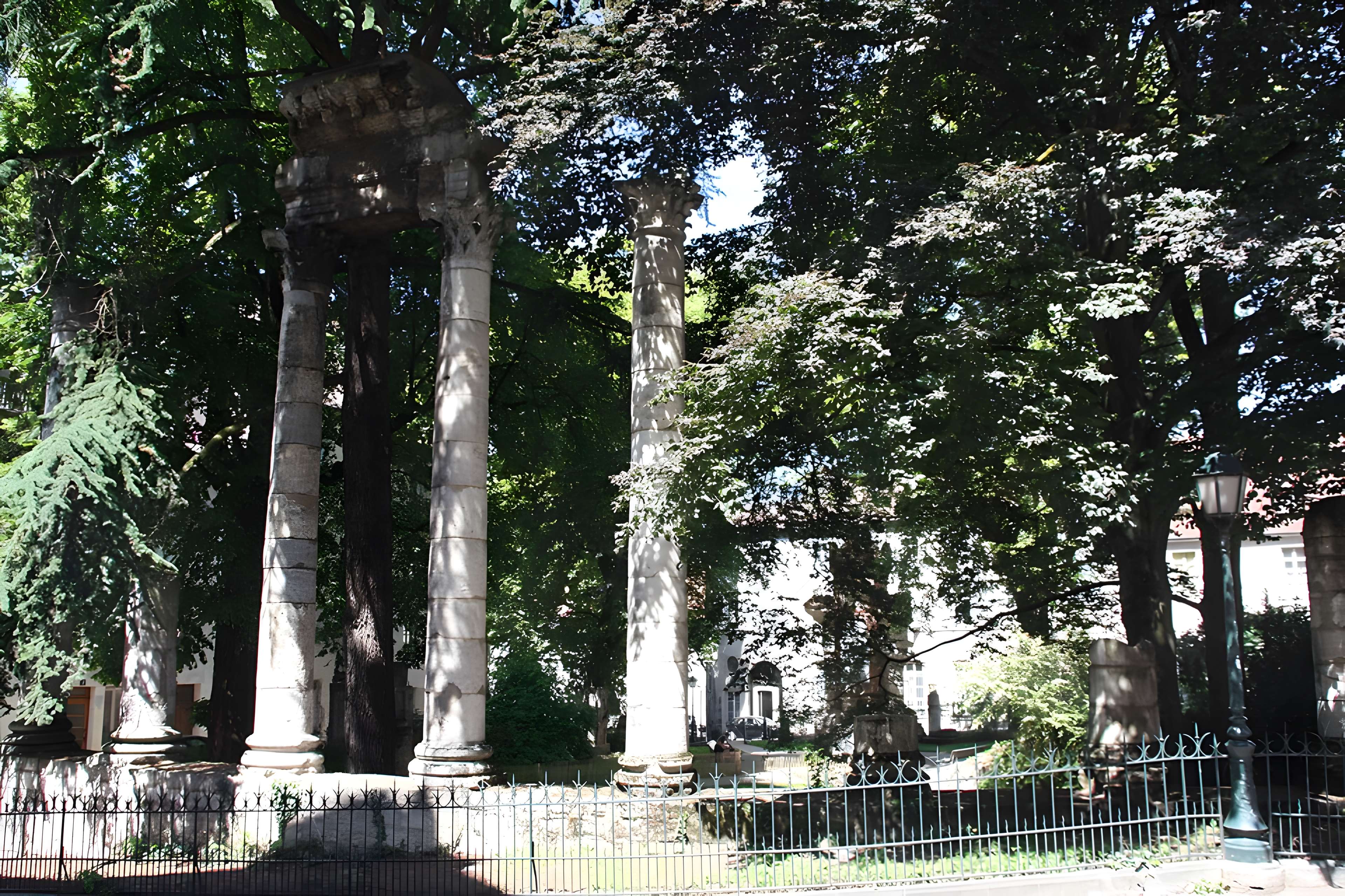 Vestiges archéologiques (ensemble)