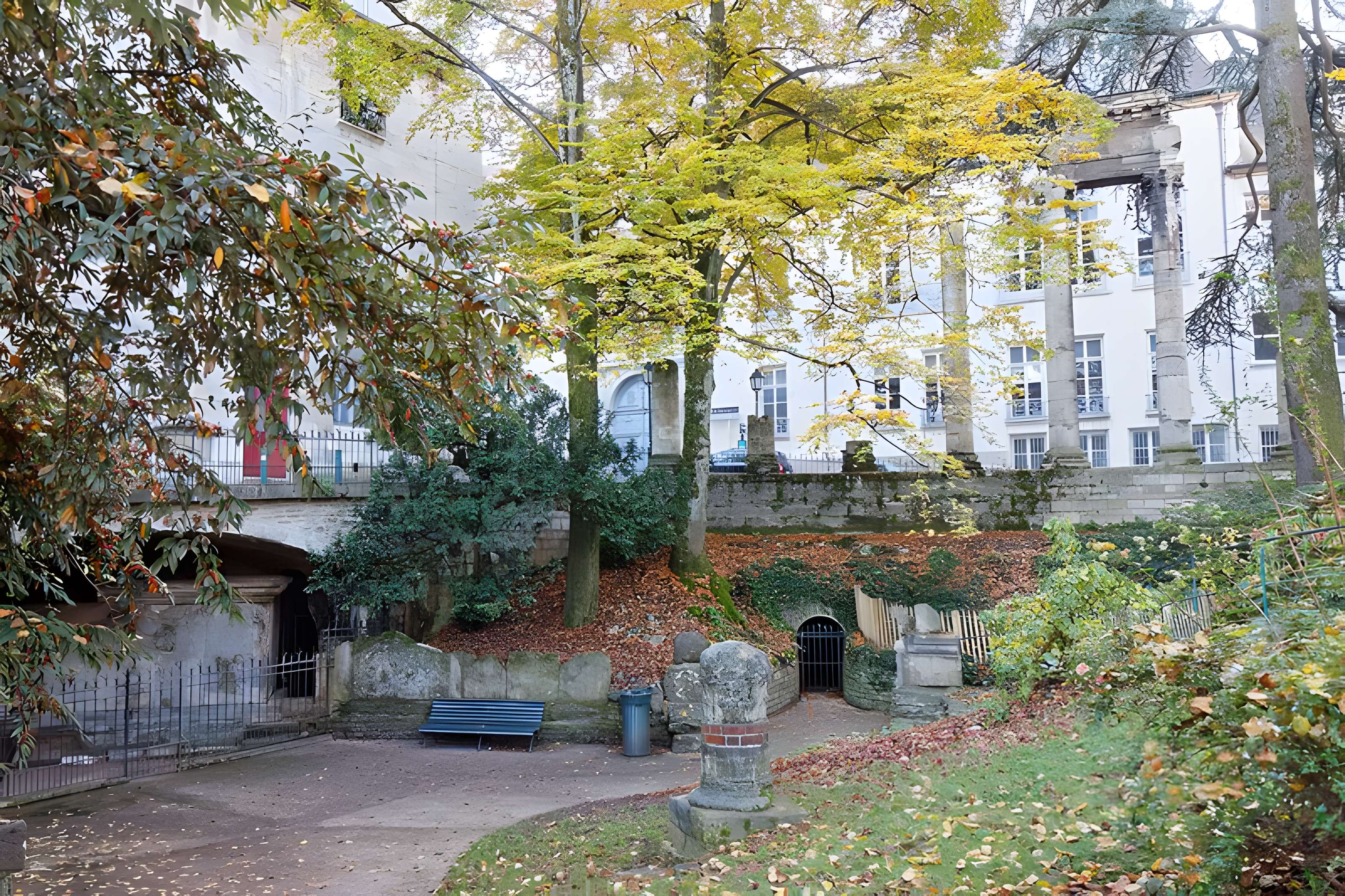 Vestiges archéologiques (ensemble)