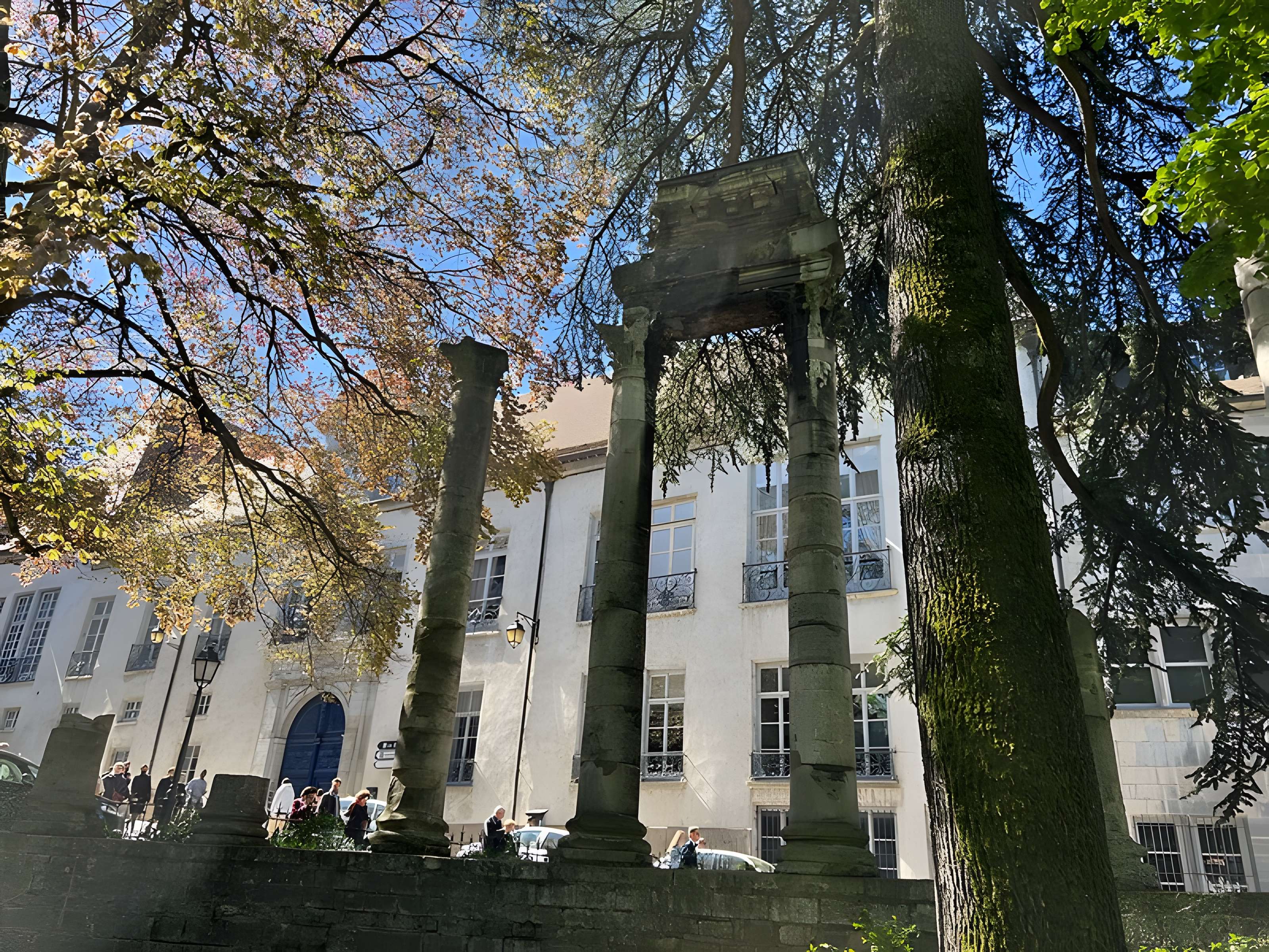 Vestiges archéologiques (ensemble)