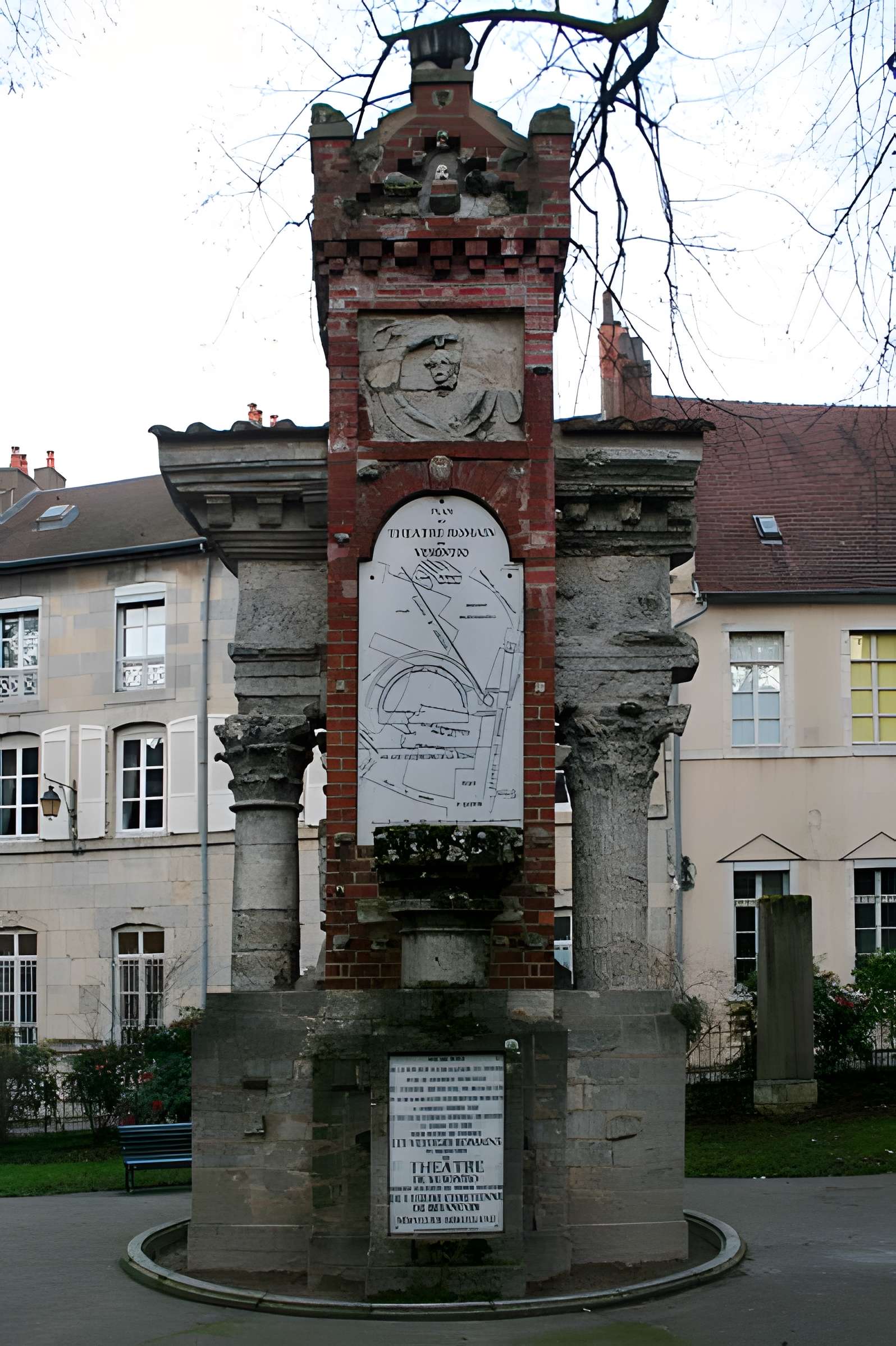 Vestiges archéologiques (ensemble)