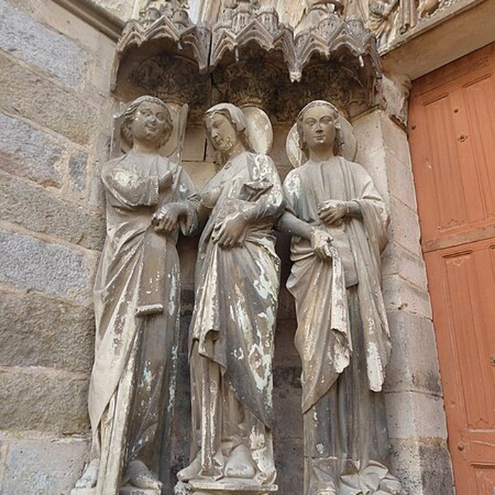 Photo de Église Notre-Dame de Villeneuve-lArchevêque